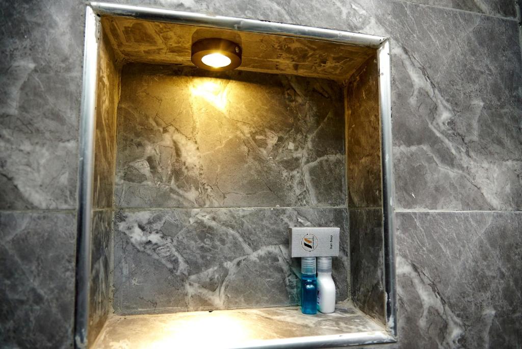 Koupelna v ubytování Mayfair Hotel Wuse2 Abuja