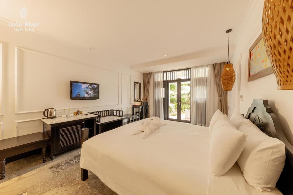 Hoi An Coco River Resort & Spa - 8