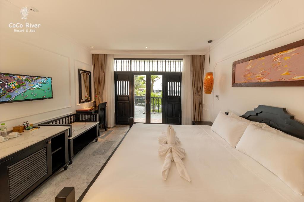 Hoi An Coco River Resort & Spa - 10