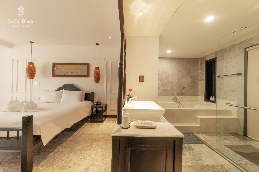 Hoi An Coco River Resort & Spa - 11