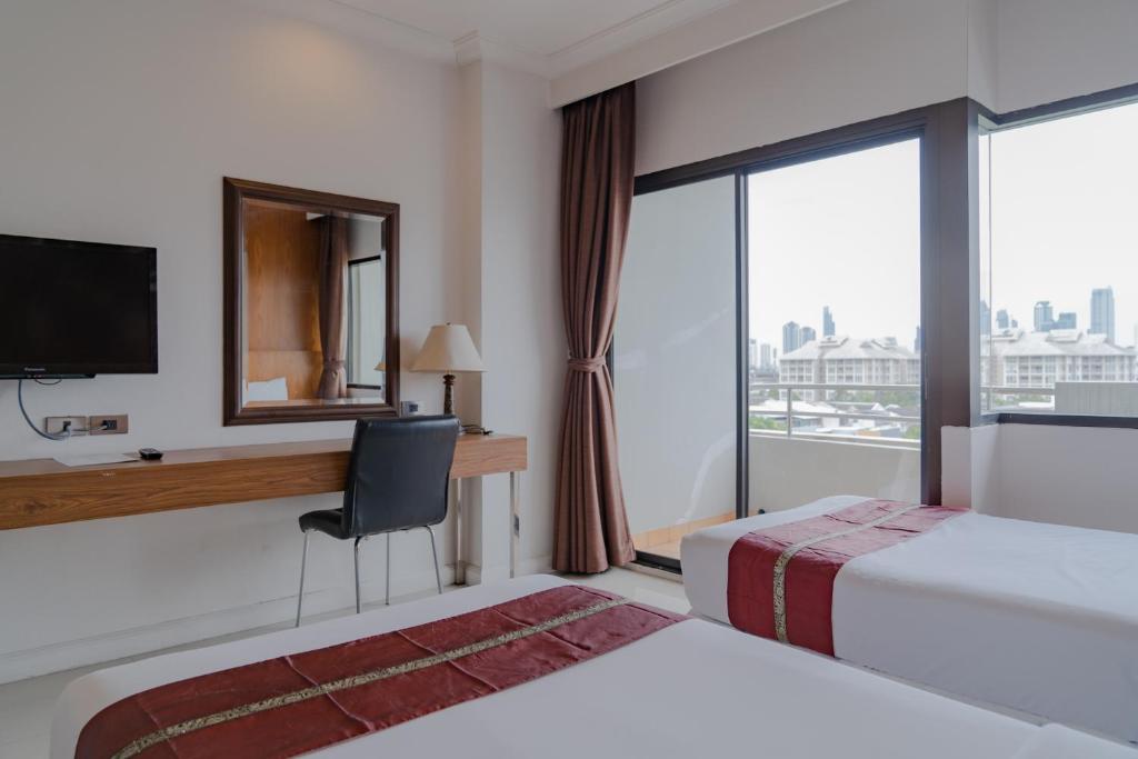Forum Park Hotel, Bangkok – Updated 2024 Prices