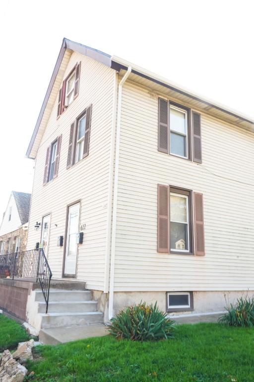 Lincoln Manor - Newly Renovated, 1mile from PHL Airport and Sports Stadiums - 带共享设施的双人间