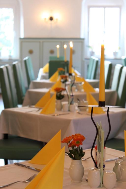 Restaurace v ubytování Hotel Erbgericht