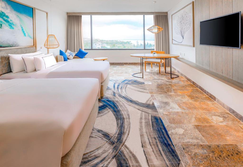 Deluxe Double or Twin Room with Bathtub – Daily Guest Activities