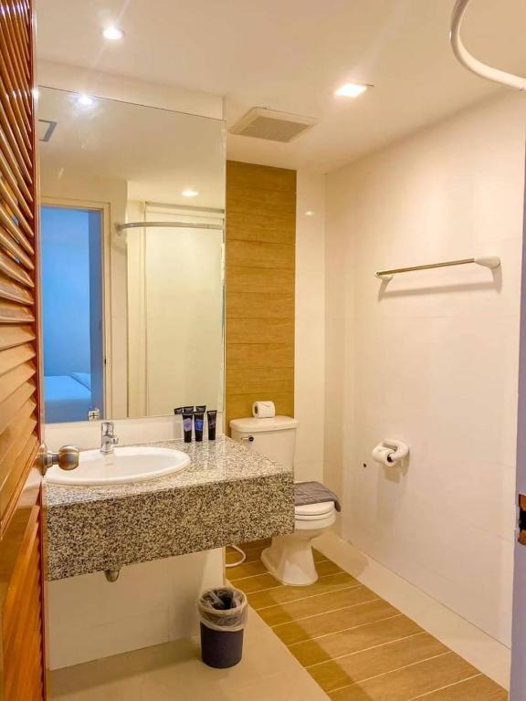 By Dee at Jomtien - Resim 43