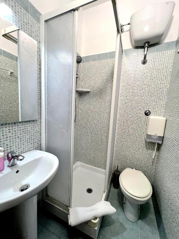 Koupelna v ubytování Hotel domus termini