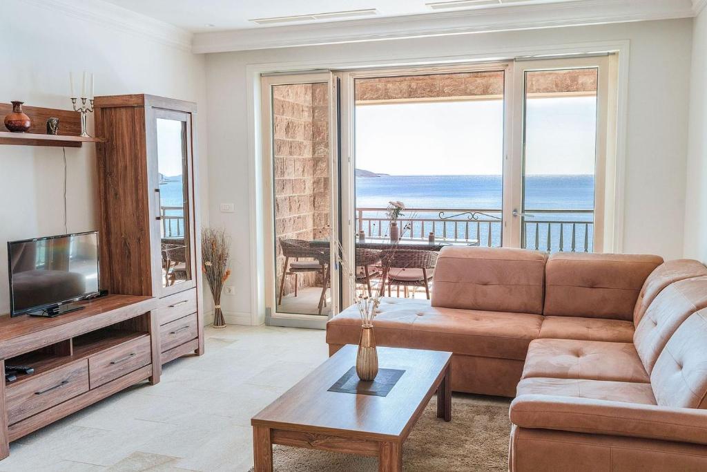 Lustica Bay Vacation Homes - 4