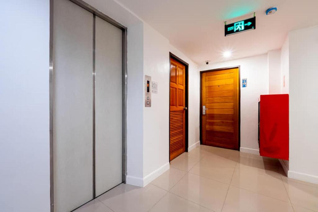 By Dee at Jomtien - Resim 30