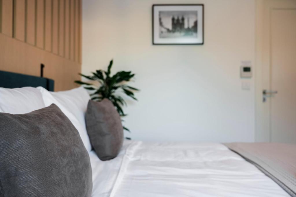 Townhouse17 Boutique Bed & Breakfast - 10