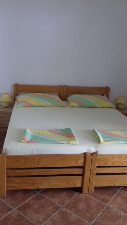 Posteľ alebo postele v izbe v ubytovaní Apartment in Vir with sea view, terrace, air conditioning, WiFi 4472-2