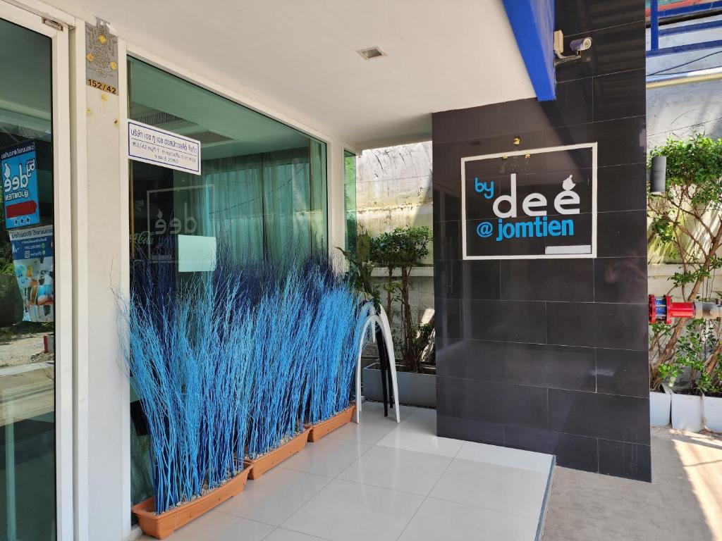 By Dee at Jomtien - Resim 11