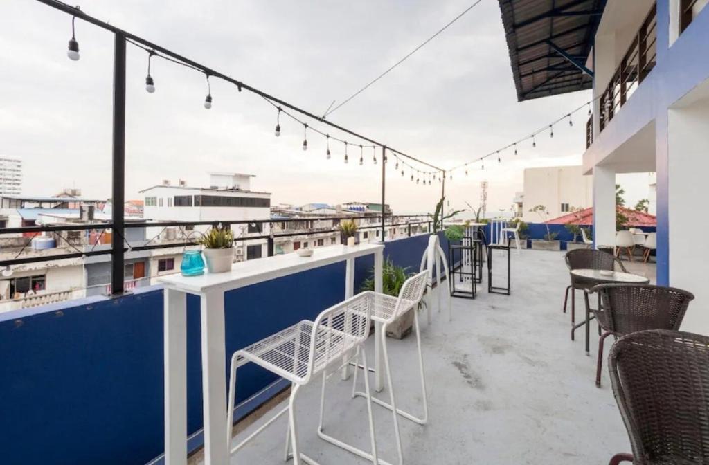 By Dee at Jomtien - Resim 14