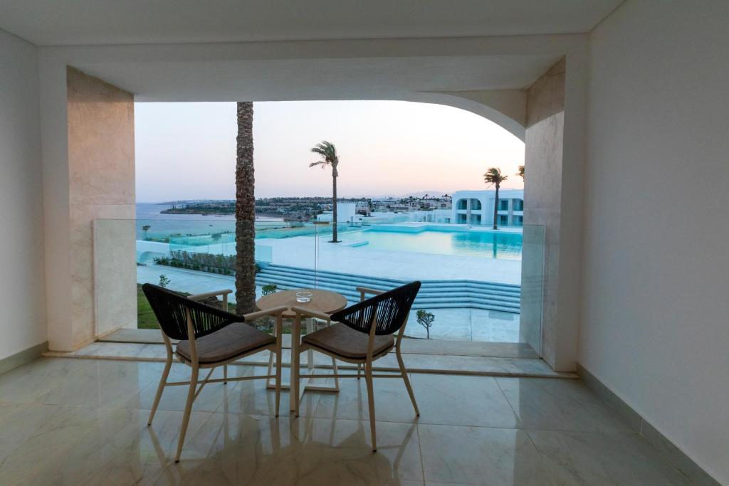 White Hills Resort - 6