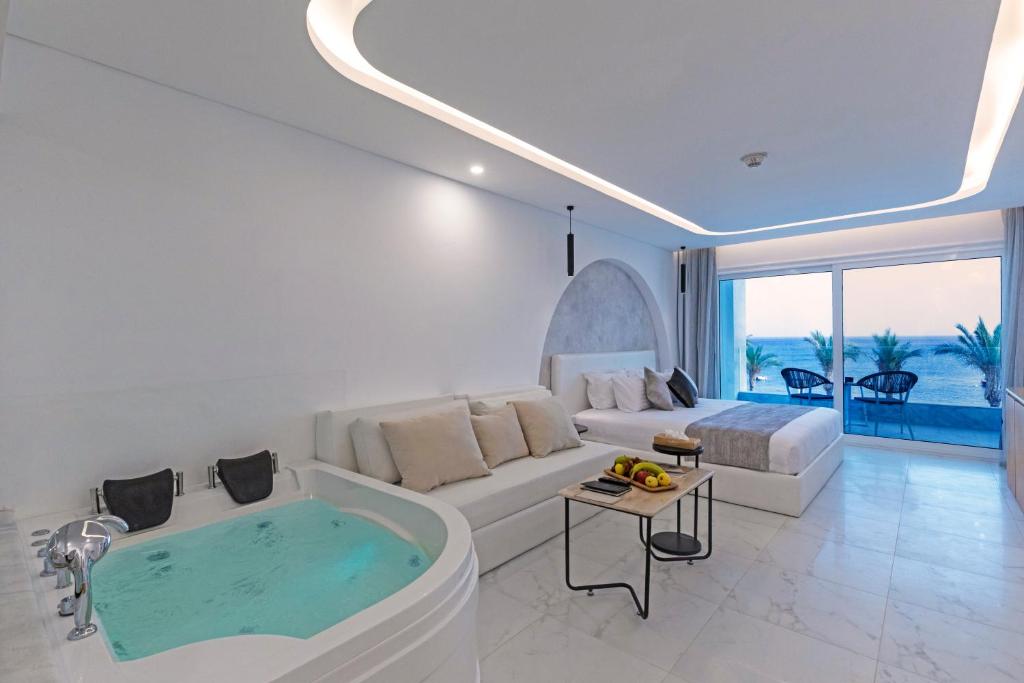 White Hills Resort - 11