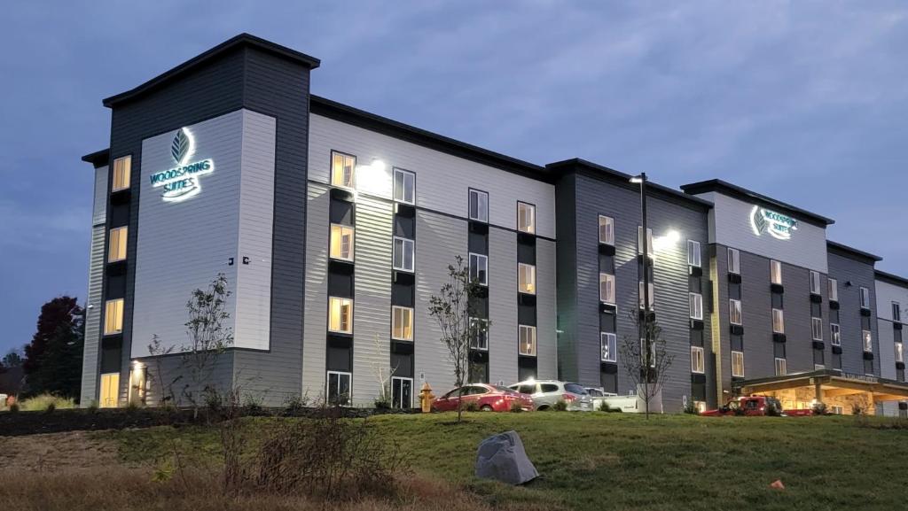 WoodSpring Suites Knoxville