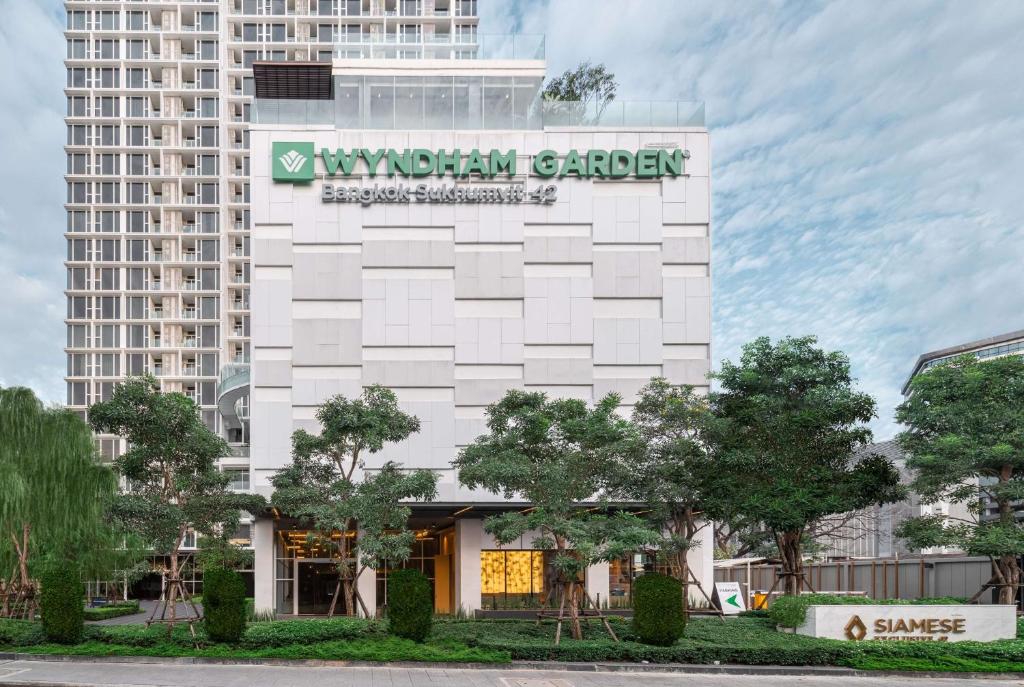 Wyndham Garden Bangkok Sukhumvit 42 - Resim 2