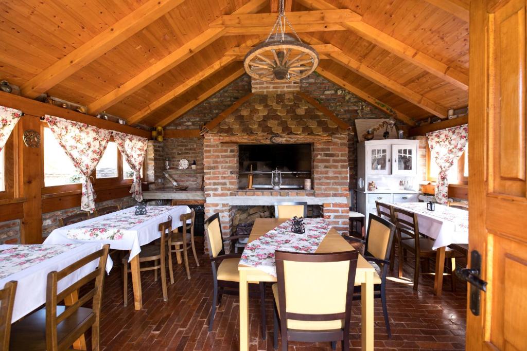 Restaurace v ubytování River Side