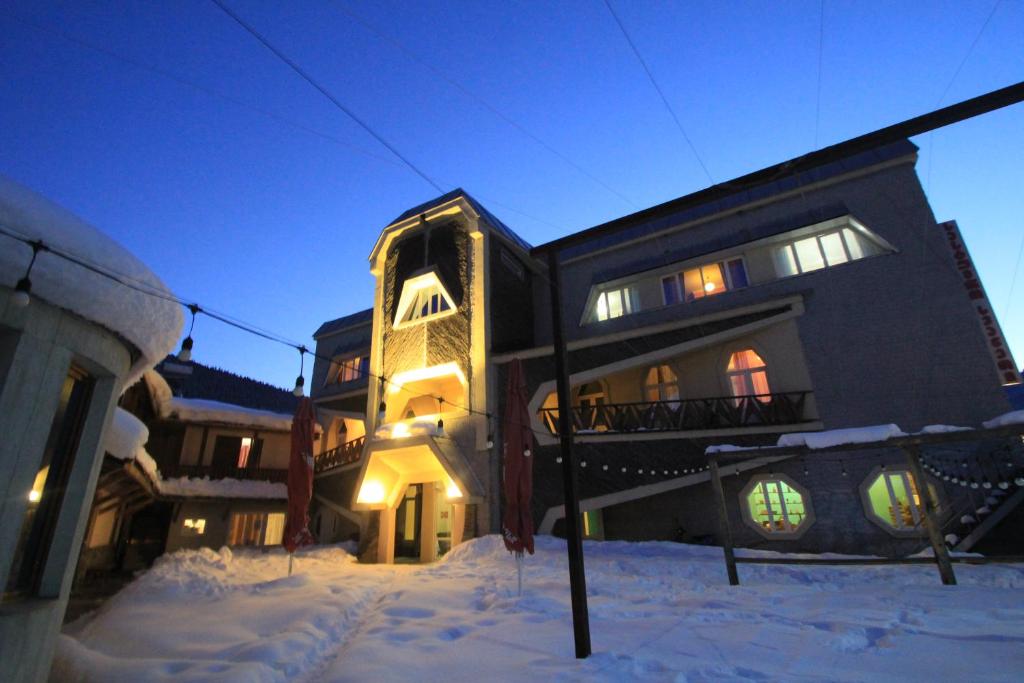 Budova, kde se hotel nachází