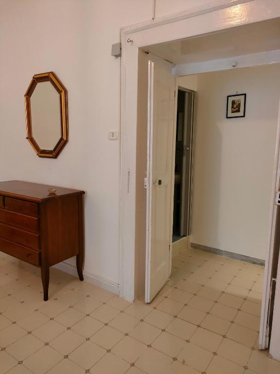 Zdjęcie z galerii obiektu Cisterna's rooms w mieście Neapol