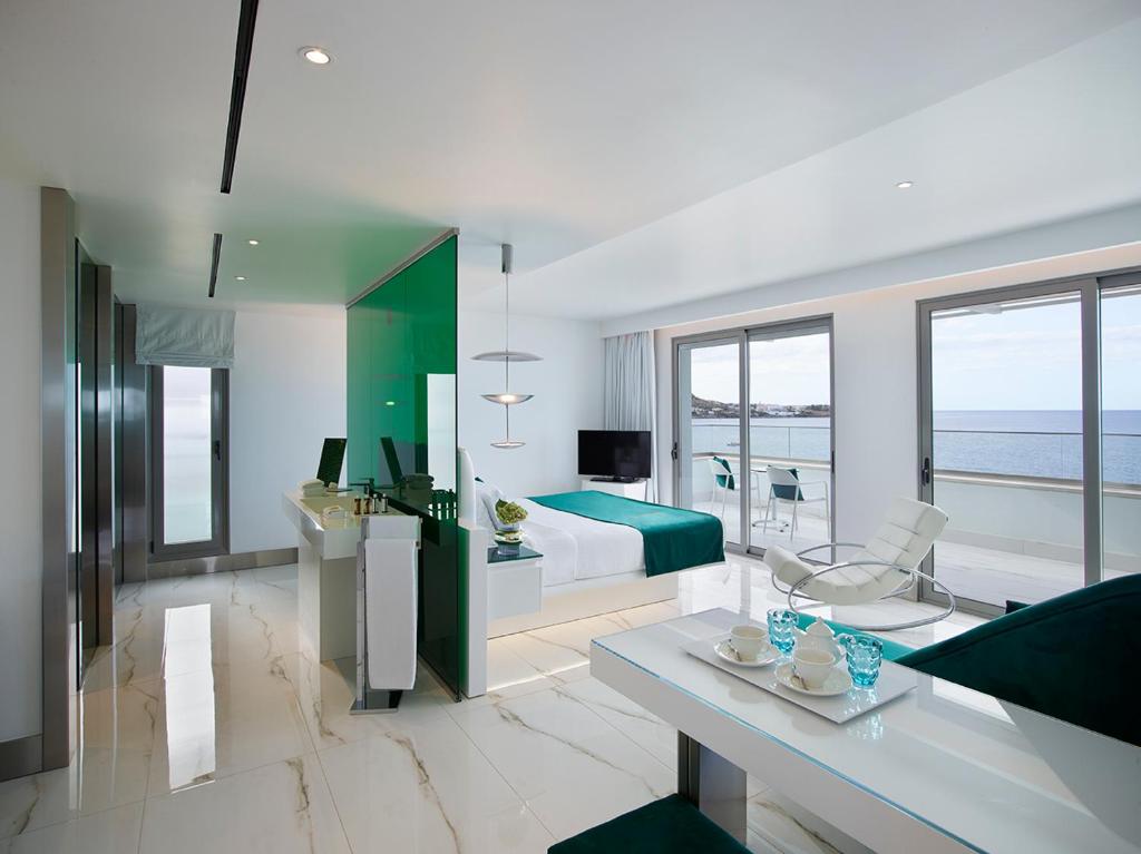 TV/Unterhaltungsangebot in der Unterkunft I Resort Beach Hotel & Spa