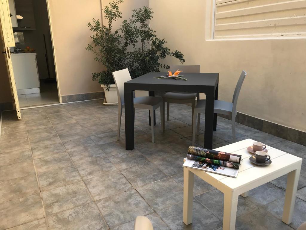 Zdjęcie z galerii obiektu Scogliera apartments w mieście Avola