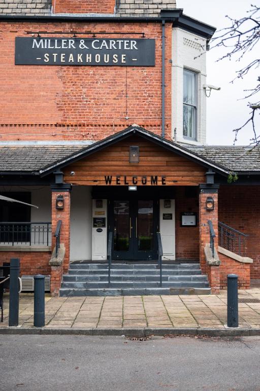 Miller & Carter Heaton Chapel by Innkeeper's Collection - Resim 8