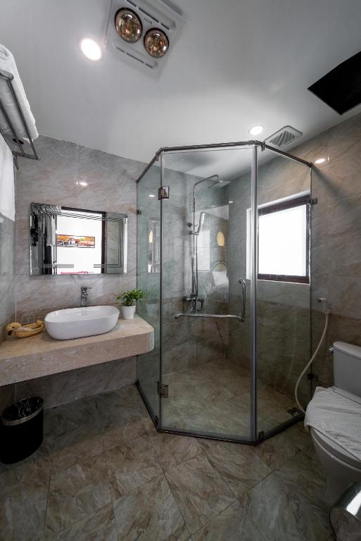 Koupelna v ubytování Veshia Hotel & Spa