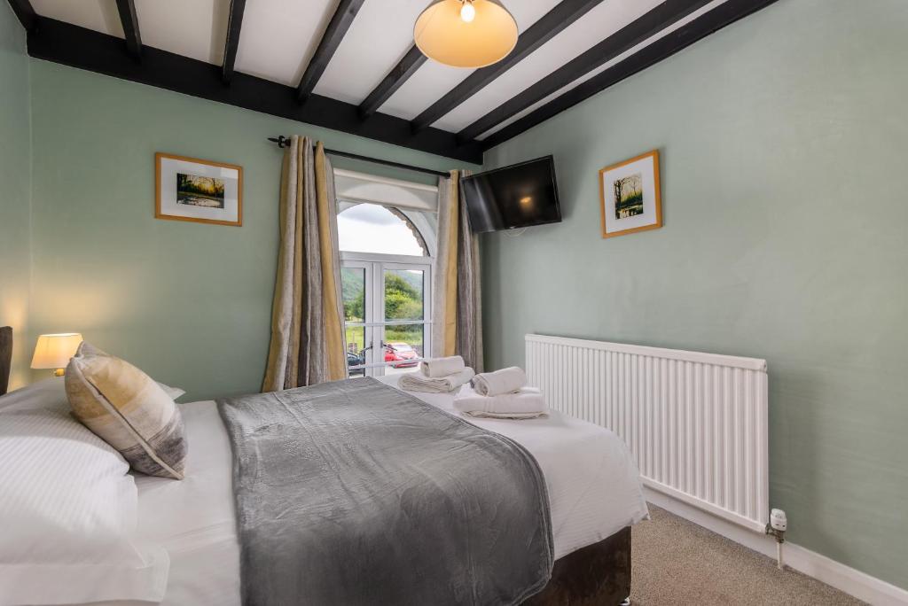 Bower House Inn - 