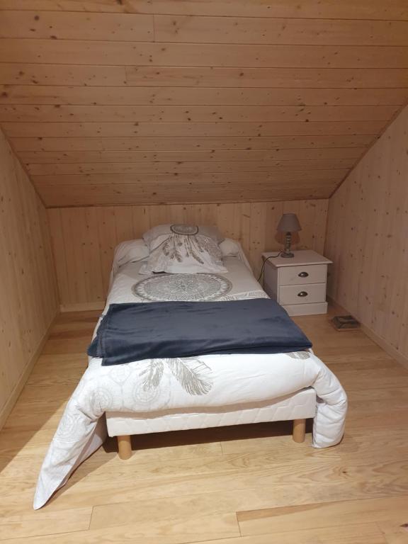 Postel nebo postele na pokoji v ubytování Gite de la Daniere