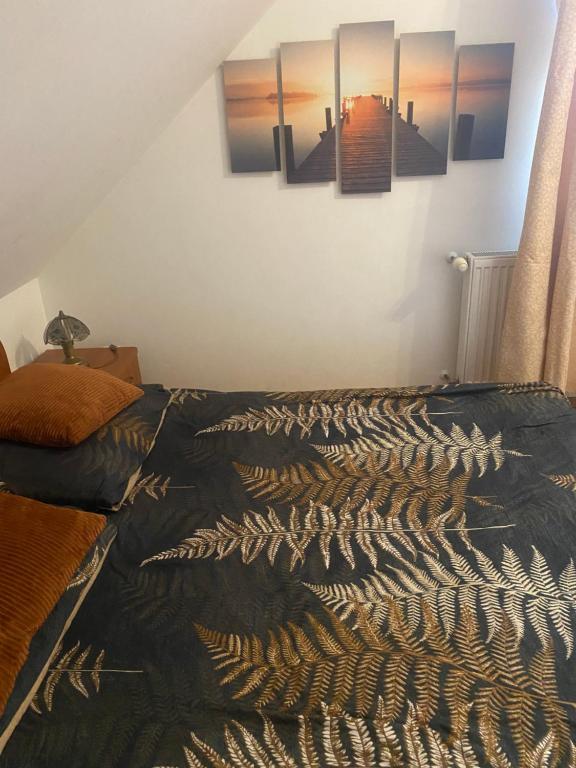 Postel nebo postele na pokoji v ubytování Pokoje Gościnne Emilio