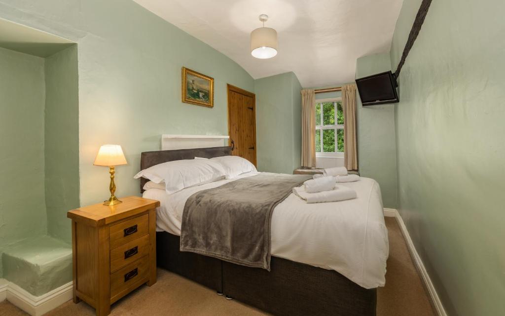 Bower House Inn - 