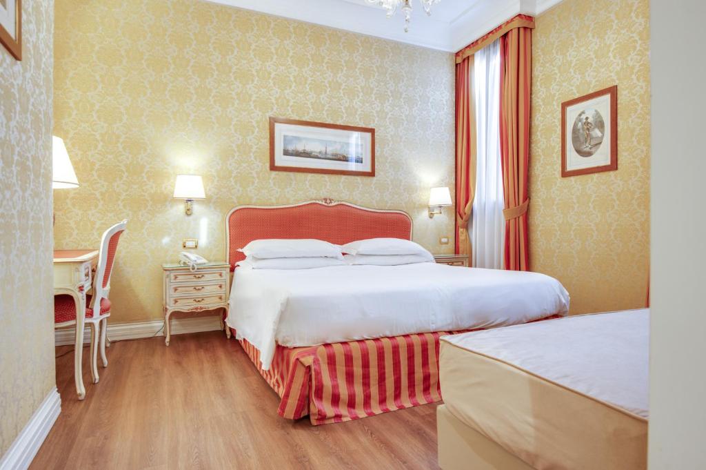 Hotel Antiche Figure - 8