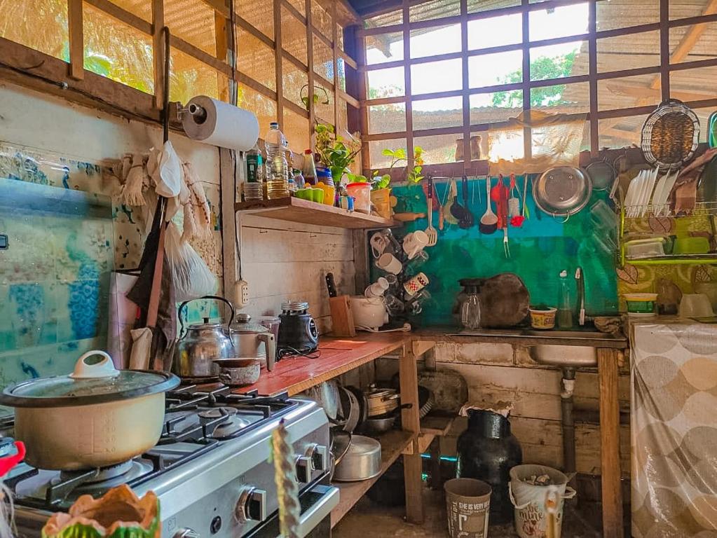 Kuchyň nebo kuchyňský kout v ubytování ROSA'S HOUSE