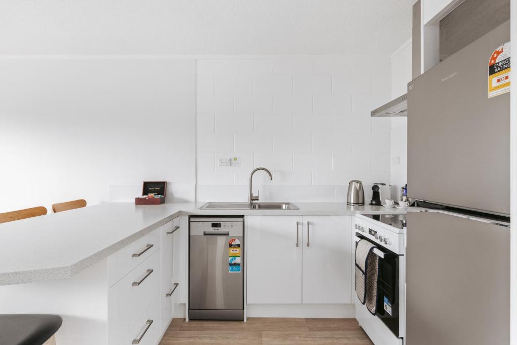 Cobblestone Court Motel - Wenzel Motels - Resim 15