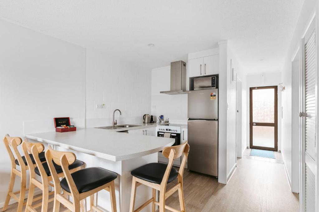 Cobblestone Court Motel - Wenzel Motels - Resim 12