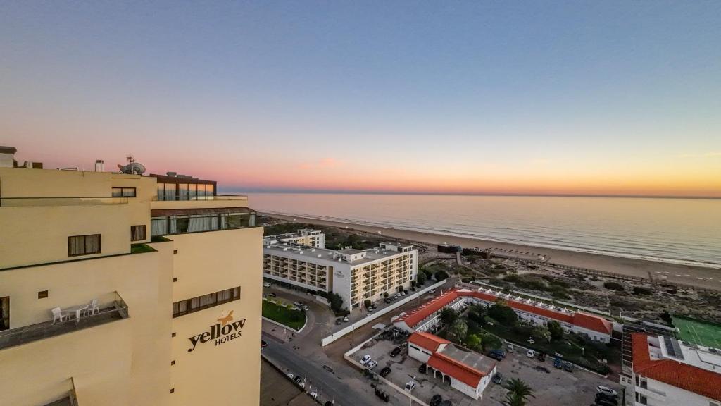 Yellow Praia Monte Gordo from $45. Monte Gordo Hotel Deals