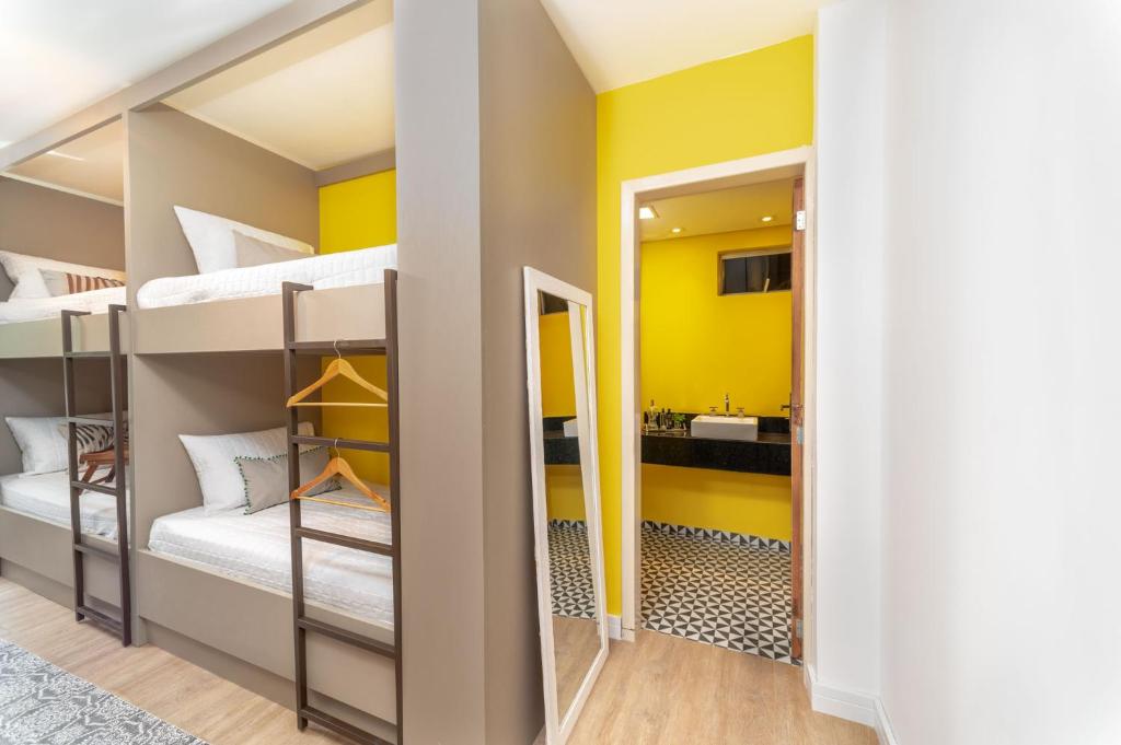 Rizzu Marina Hotel - Comfort Suite - Acht Eenpersoonsbedden