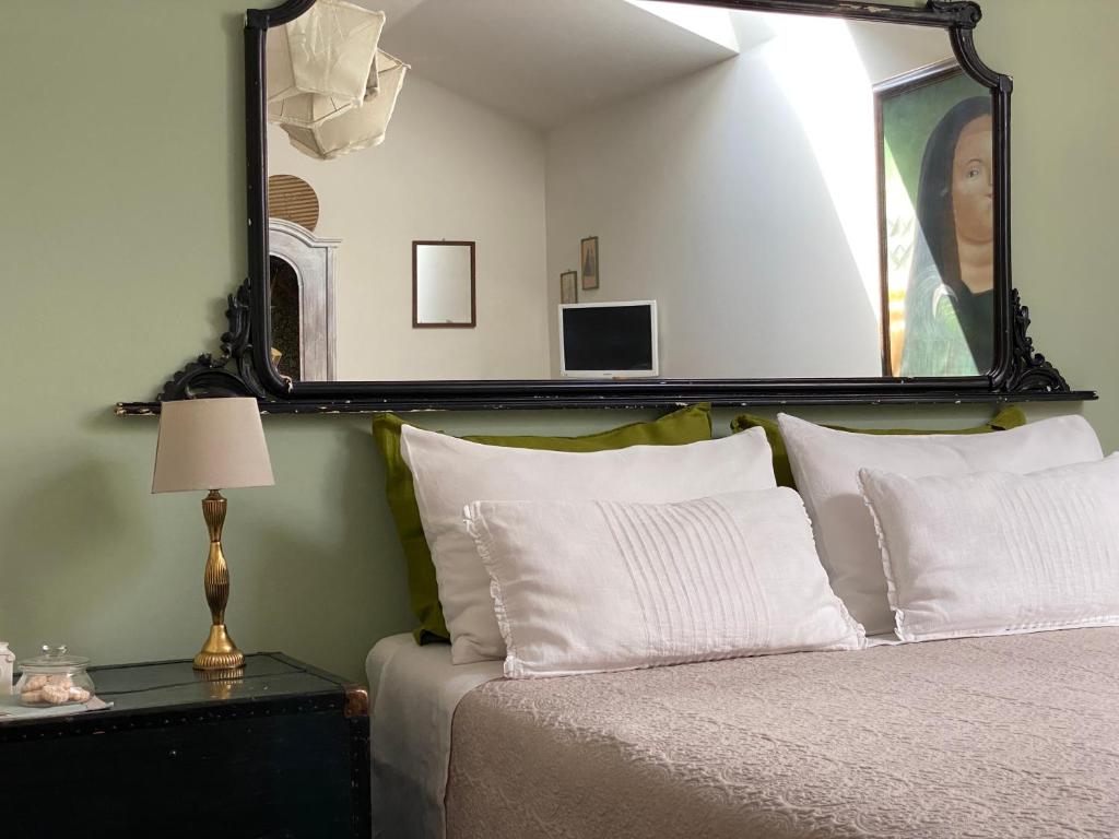 Posteľ alebo postele v izbe v ubytovaní BLQ 01boutique B&B