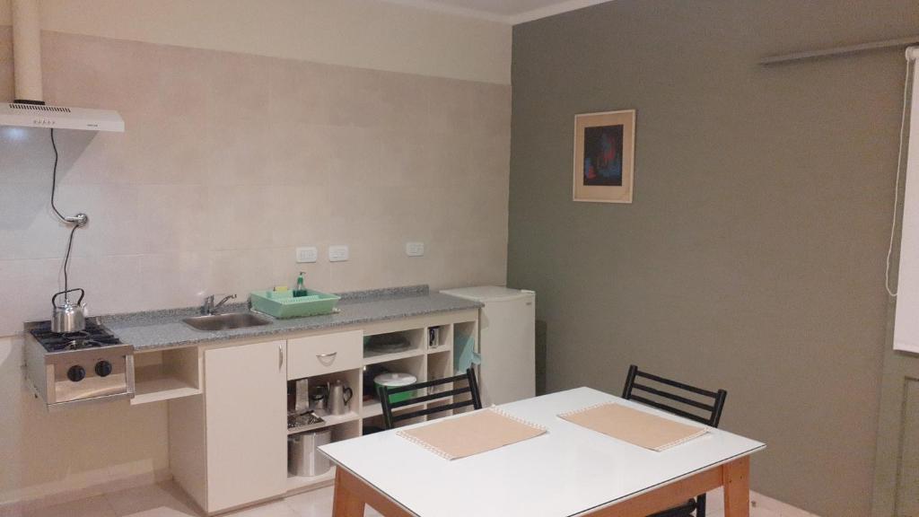 Una cocina o kitchenette en Bello Jazmin 2