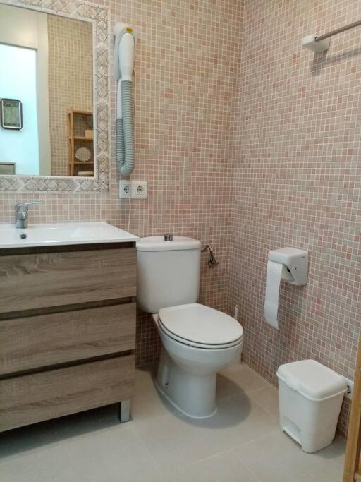 Koupelna v ubytování Precioso apartamento en complejo con piscina
