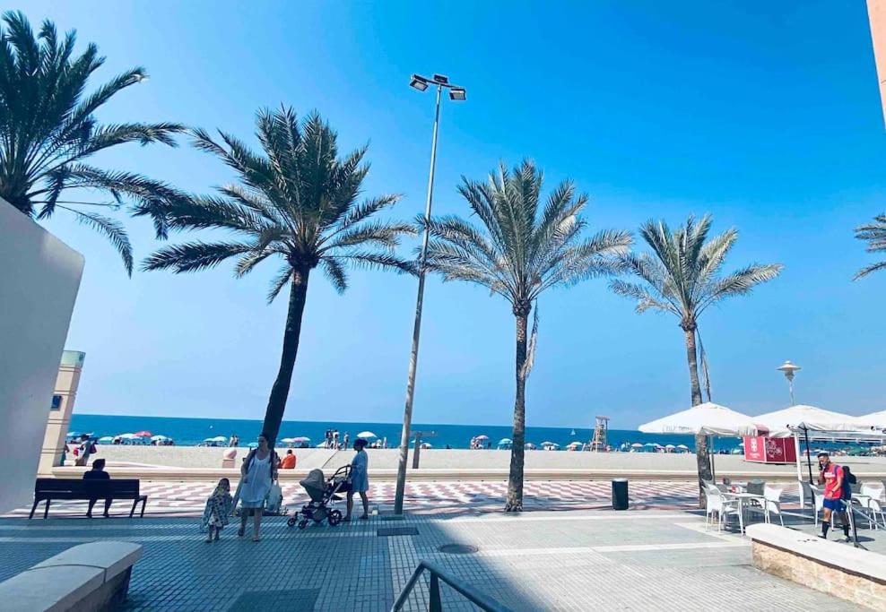 Apartamento de dos dormitorios en Almería. - Housity