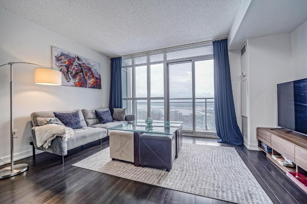 Apartament Downtown Toronto beautiful condominiums in central location