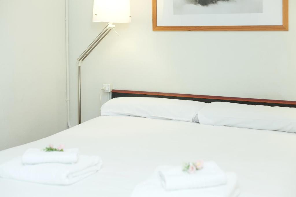 Housalia Sagrada Familia - Apartamento De Tres Dormitorios C - Aragó 423