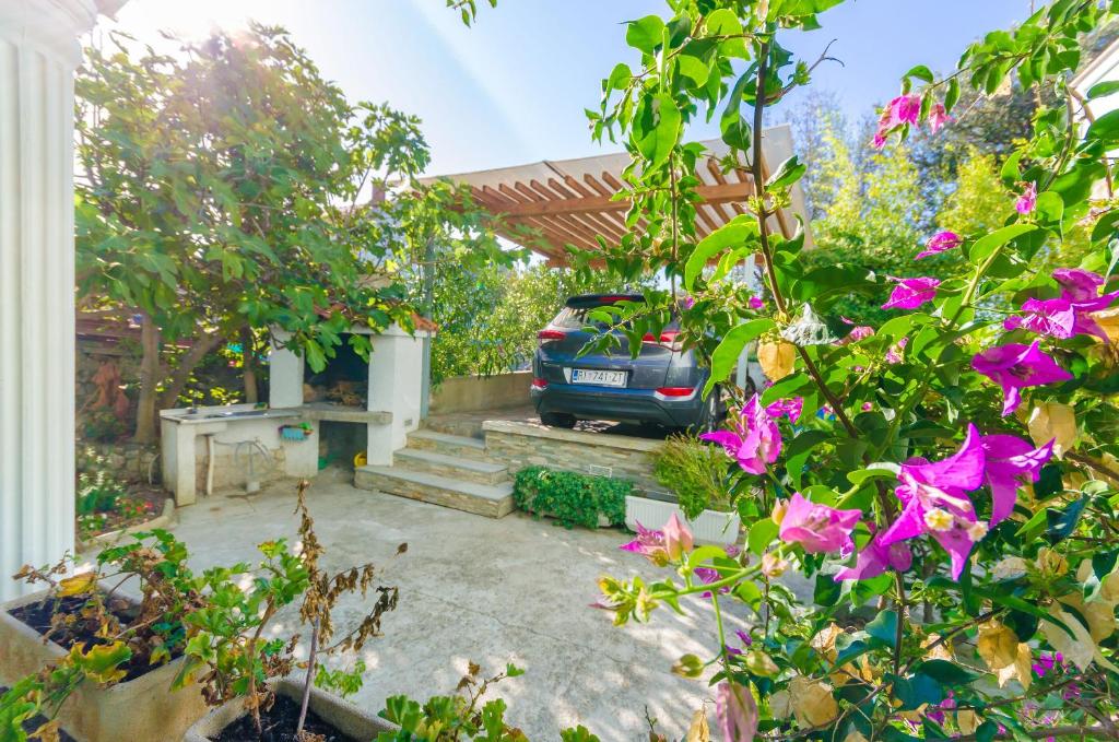 Zahrada ubytování Apartments Marija G