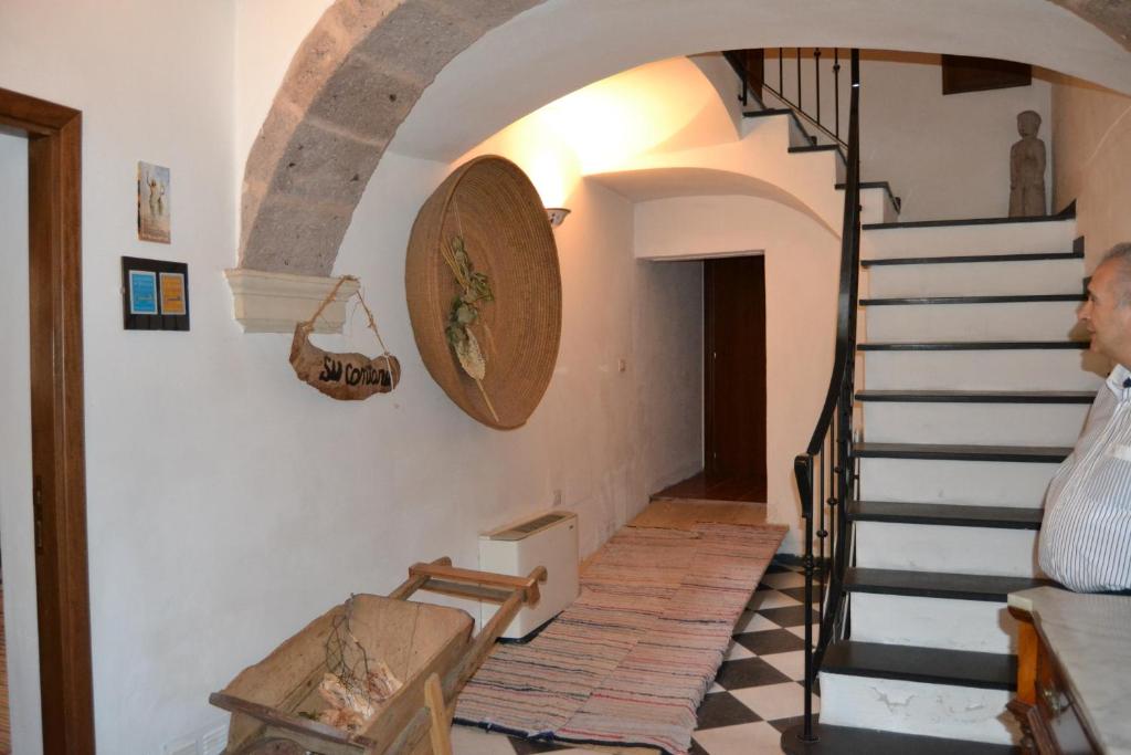 Foto de la galeria de Su Cantaru Guesthouse a Villanova Monteleone