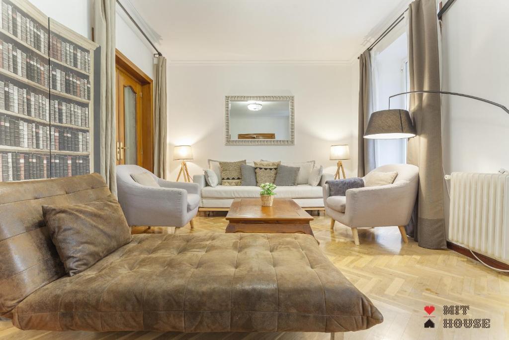 Zona de estar de Apartamento Tirso III en Madrid