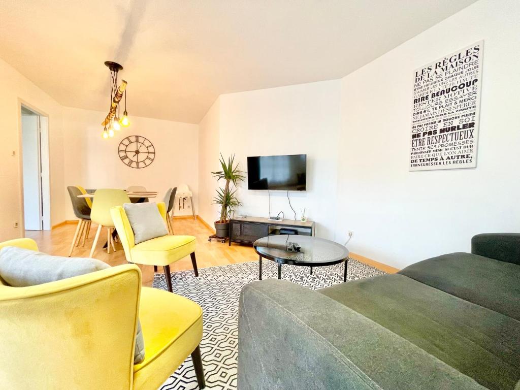 Centre Ville - Balcon - Parking gratuit - 10