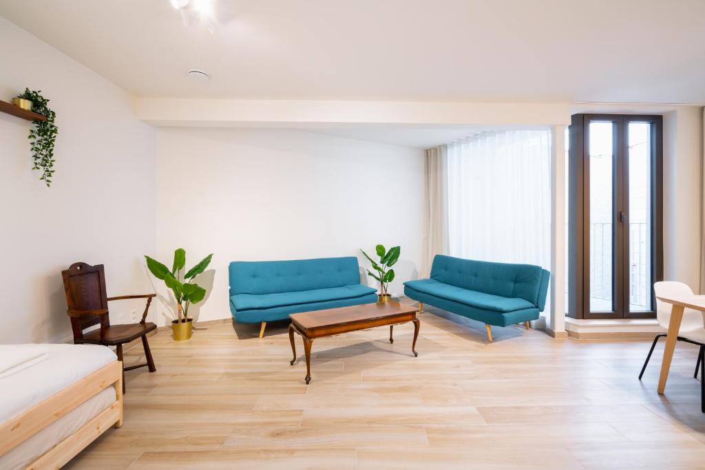 Un lugar para sentarse en Opera Square Apartments in the Center of Antwerp