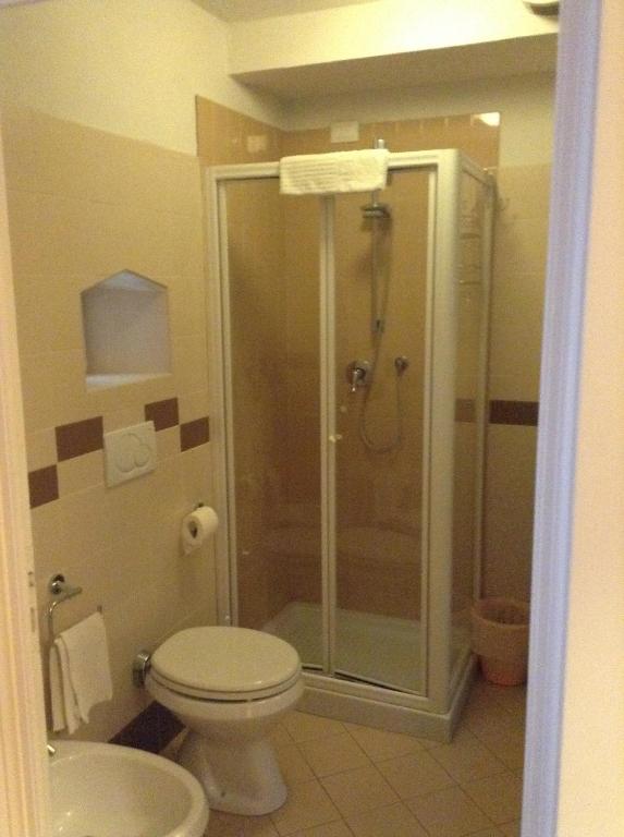Koupelna v ubytování Albergo Giugni