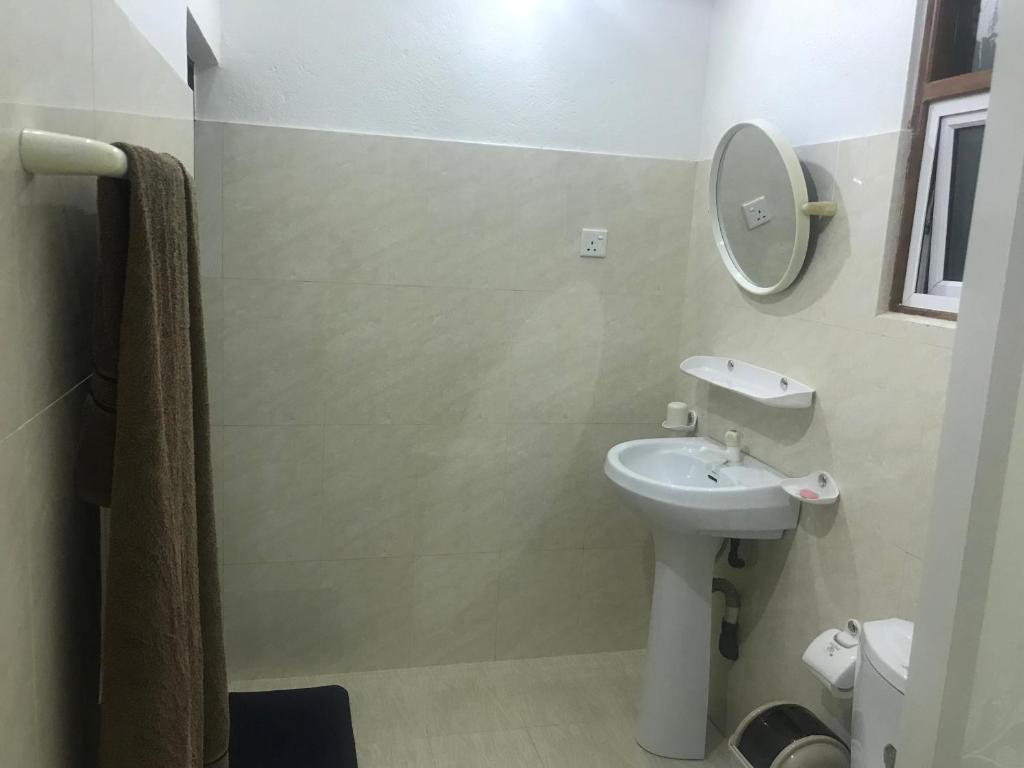 Unawatuna Beach Bungalow - - 18